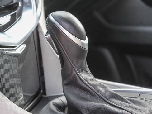 Used 2015 Cadillac SRX FWD image 22