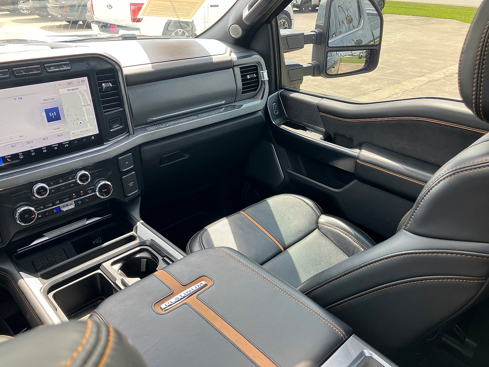 Used 2024 Ford F250 Platinum AWD/4WD image 20