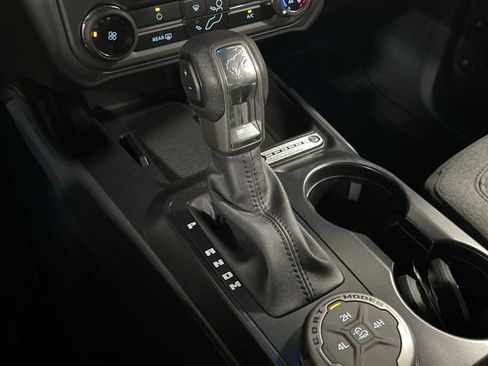 Used 2025 Ford Bronco 4-Door image 24