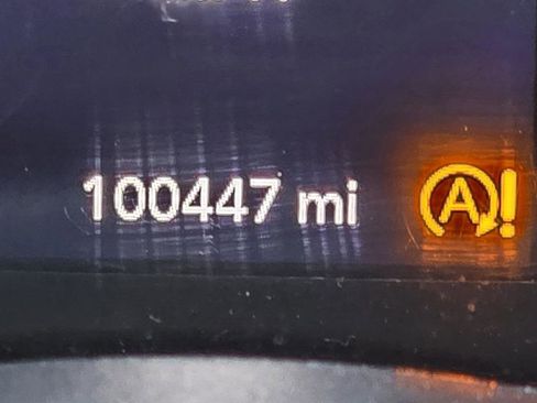 Used 2021 Jeep Gladiator Sport image 35