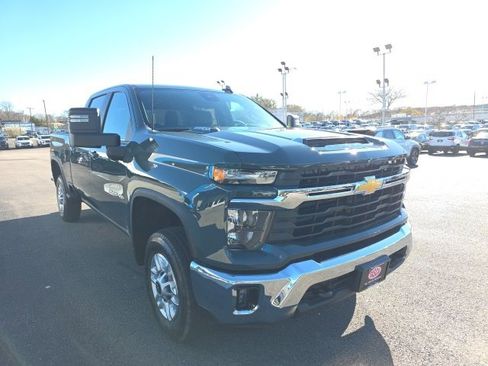 New 2026 Chevrolet Silverado 2500 LT w/ Leather Package image 1