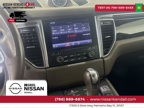 Used 2017 Porsche Macan S image 18