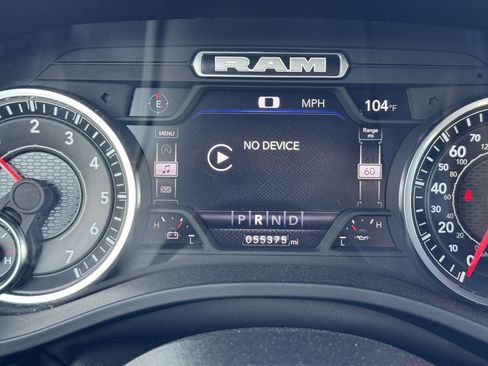 Used 2024 RAM 1500 Laramie AWD/4WD image 26