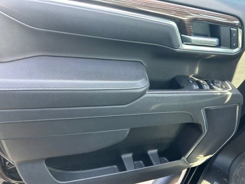 Used 2026 Chevrolet Silverado 1500 RST w/ RST Select Package RWD image 9