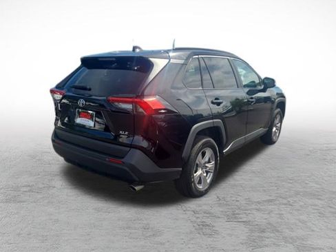 Certified 2025 Toyota RAV4 XLE AWD/4WD image 7