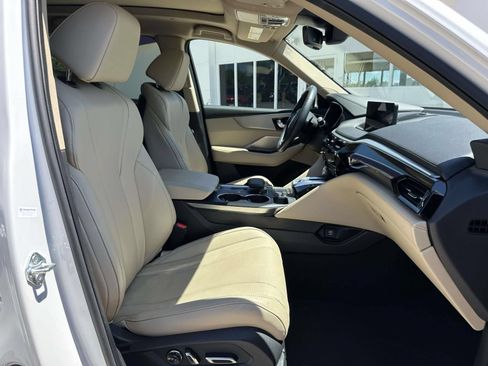 Certified 2024 Acura MDX SH-AWD w/ Technology Package image 10
