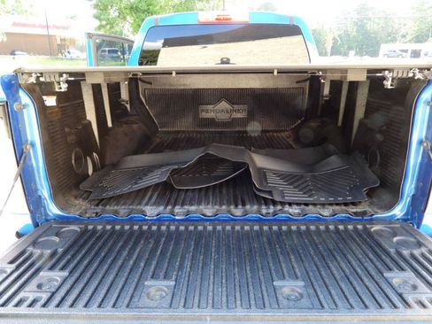 Used 2021 Chevrolet Colorado LT RWD image 45