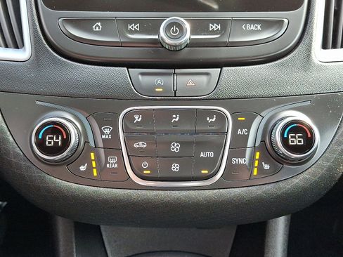 Used 2023 Chevrolet Malibu LT image 15