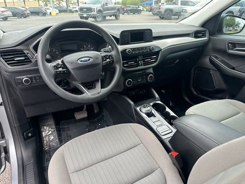 Used 2022 Ford Escape S FWD image 18