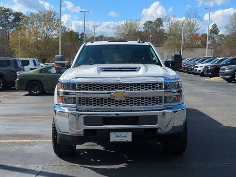 Used 2019 Chevrolet Silverado 2500 W/T w/ WT Convenience Package image 8