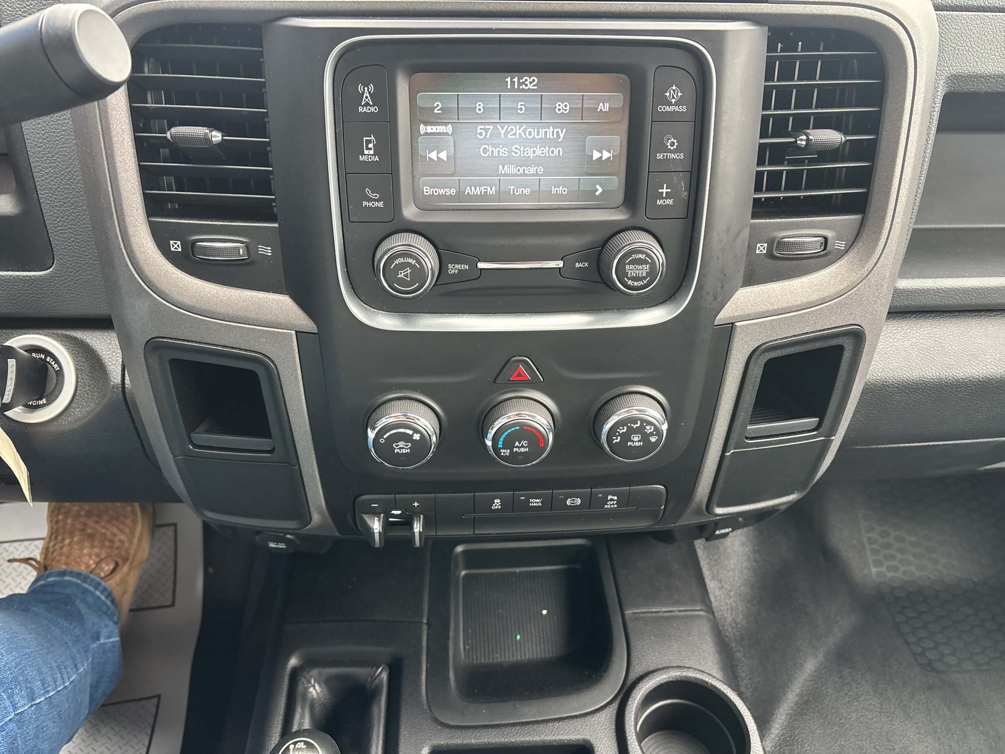 Used 2017 RAM 3500 Tradesman w/ Popular Equipment Group AWD/4WD image 18