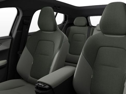 New 2026 Volvo EX30 Cross Country Ultra image 6