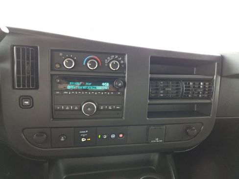 New 2025 Chevrolet Express 2500 w/ Driver Convenience Package image 25
