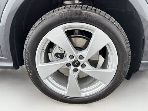 Used 2025 Audi Q5 Premium Plus image 32