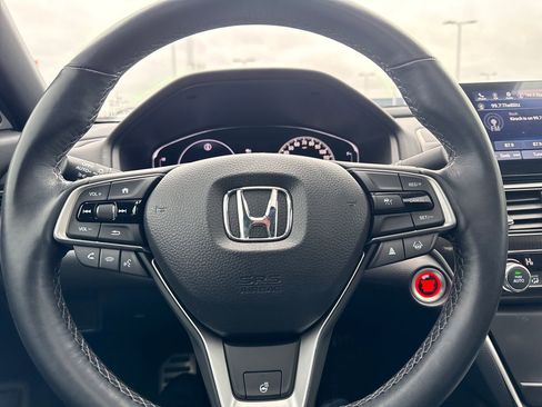 Used 2021 Honda Accord Sport image 19