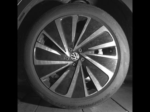 Certified 2024 Volkswagen ID.4 Pro AWD/4WD image 12