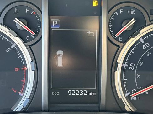 Used 2023 Toyota 4Runner TRD Off-Road Premium image 28