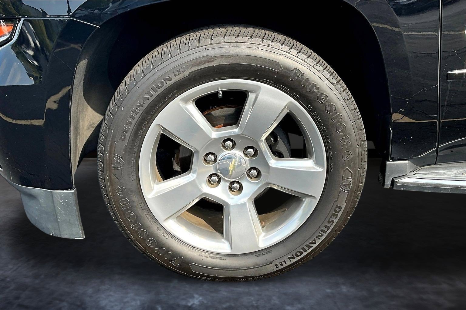 Used 2020 Chevrolet Tahoe Premier AWD/4WD image 32