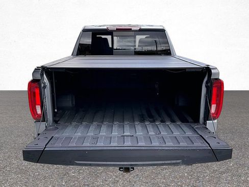 Used 2022 GMC Sierra 1500 SLT w/ SLT Premium Plus Package AWD/4WD image 25