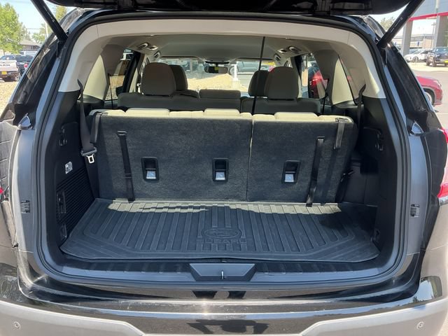 Used 2022 Subaru Ascent Premium w/ Convenience Package AWD/4WD image 23