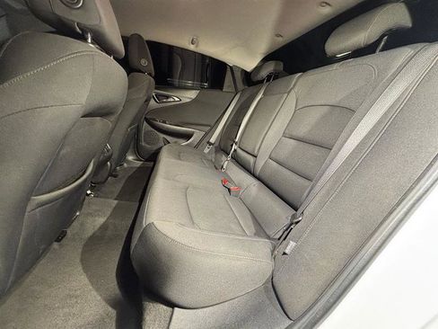Used 2021 Chevrolet Malibu LT image 13
