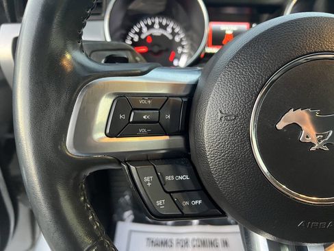 Used 2018 Ford Mustang GT Premium image 20