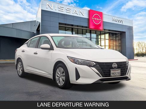 Certified 2025 Nissan Sentra S image 2