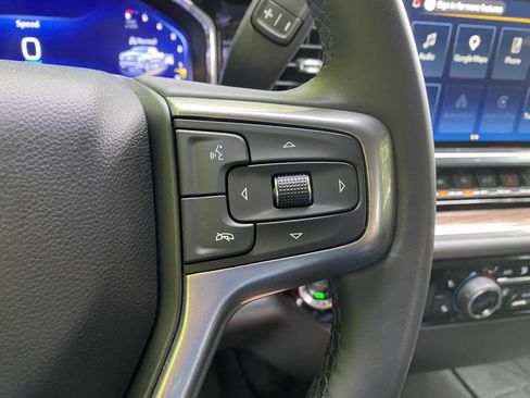 Used 2025 Chevrolet Silverado 1500 LT AWD/4WD image 21