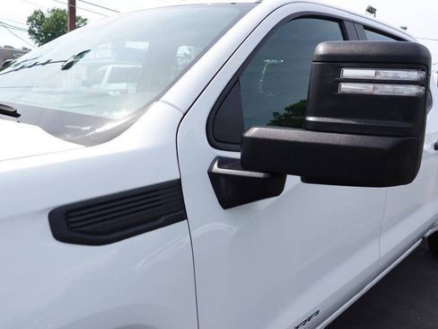 Used 2024 GMC Sierra 1500 Pro w/ Fleet Convenience Package AWD/4WD image 7
