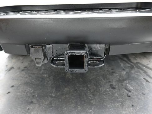 Used 2011 Nissan Armada Platinum w/ 2nd Row Captain Seat Pkg image 57