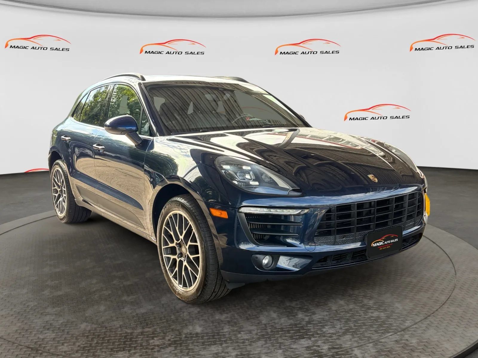 Used 2017 Porsche Macan S AWD/4WD image 5