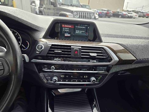 Used 2018 BMW X3 xDrive30i w/ Convenience Package image 16