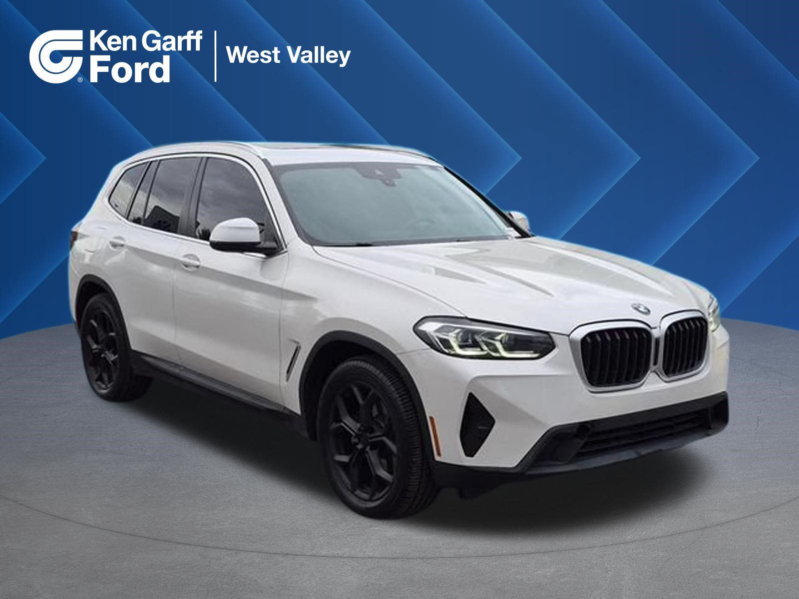 Used 2022 BMW X3 xDrive30i AWD/4WD image 1