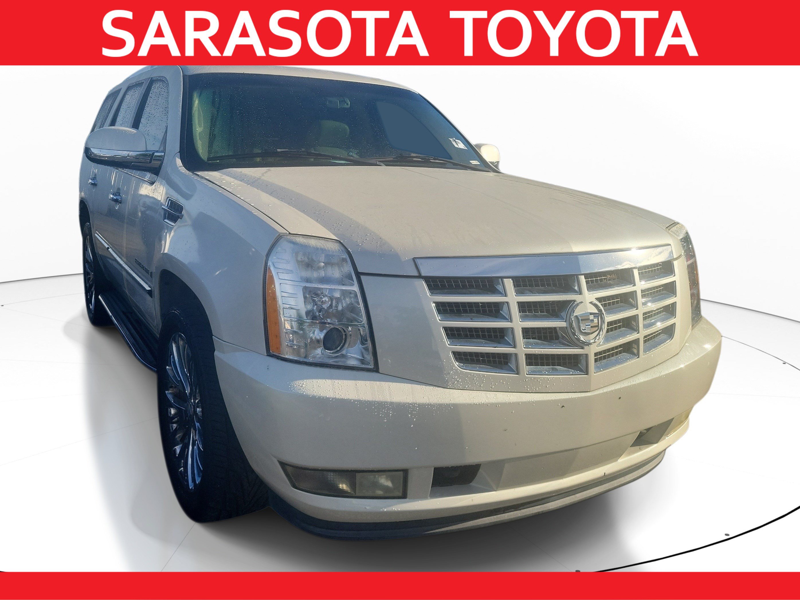 Used 2007 Cadillac Escalade AWD w/ Information Package image 1
