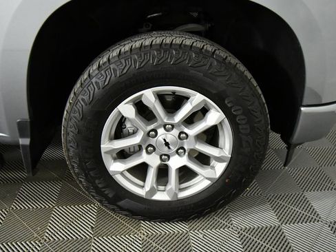 Used 2023 Chevrolet Silverado 1500 RST image 17