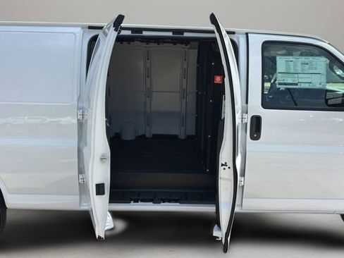 New 2026 Chevrolet Express 3500 Extended w/ Driver Convenience Package RWD image 13