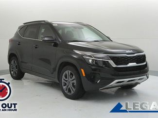Used 2023 Kia Seltos S w/ Navigation Package image 1