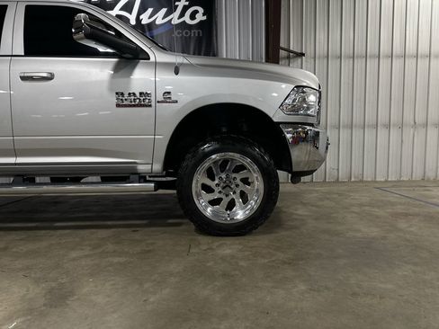 Used 2018 RAM 3500 Tradesman w/ Chrome Appearance Group image 30