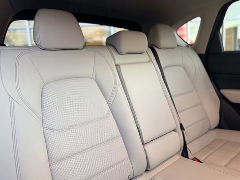 Used 2024 MAZDA CX-5 AWD 2.5 S w/ Premium Plus Pkg image 19