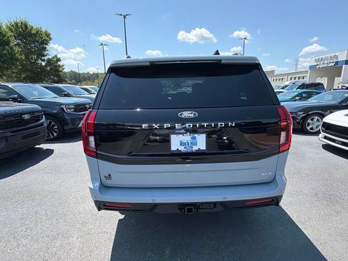 New 2027 Ford Expedition Max Active AWD/4WD image 15