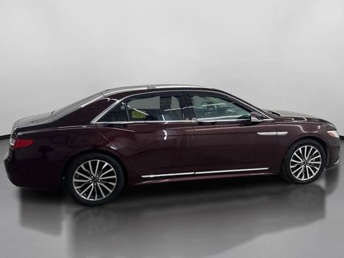 Used 2017 Lincoln Continental Select FWD image 11