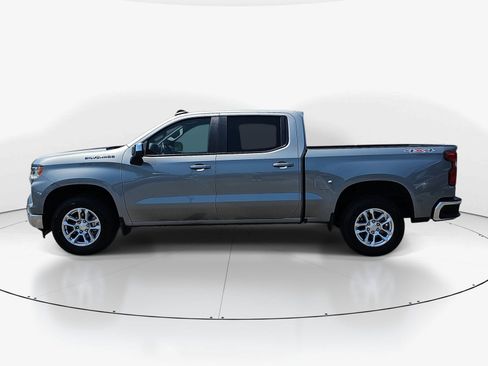 Used 2023 Chevrolet Silverado 1500 LT AWD/4WD image 7