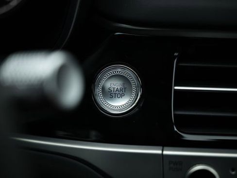 New 2025 Genesis G70 2.5T w/ Sport Prestige Package image 37