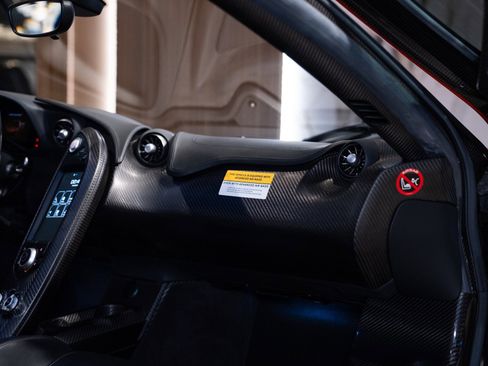 Used 2014 McLaren P1 image 43