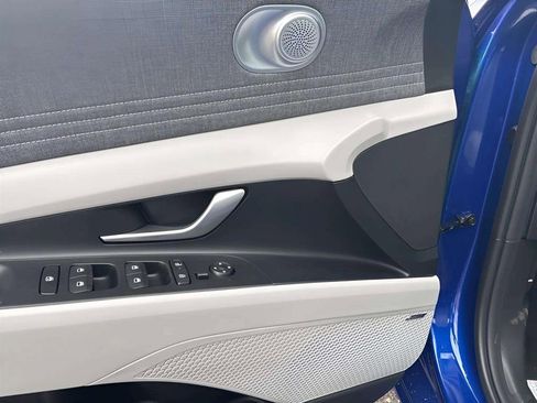 New 2026 Hyundai Elantra Limited image 11