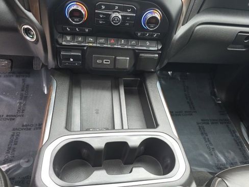 Used 2021 Chevrolet Silverado 3500 High Country w/ Z71 Off-Road Package image 26