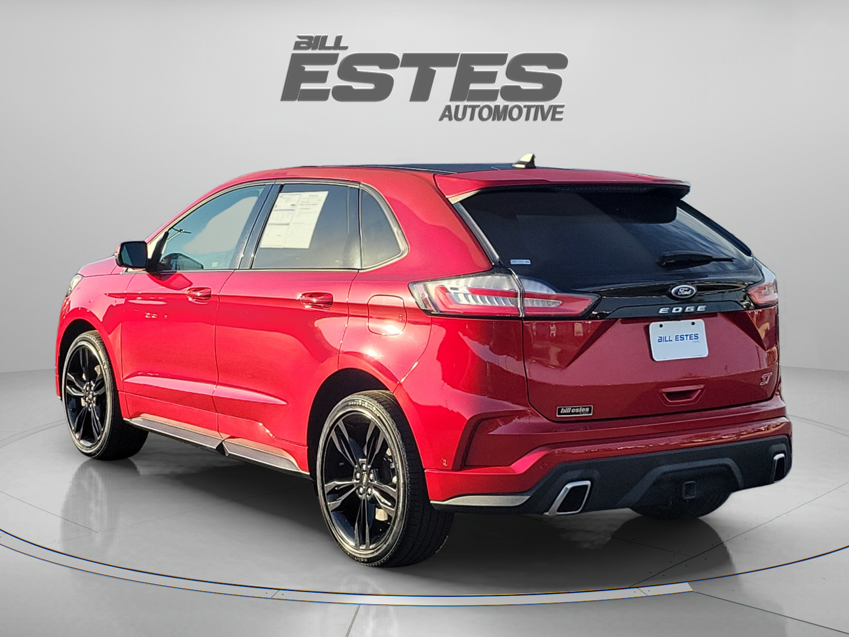 Used 2022 Ford Edge ST w/ Equipment Group 401A AWD/4WD image 2