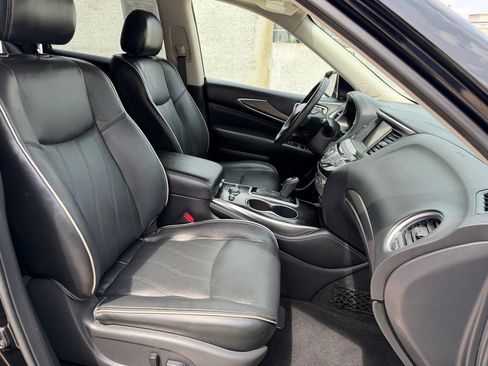 Used 2019 INFINITI QX60 Luxe w/ Essential Package AWD/4WD image 30