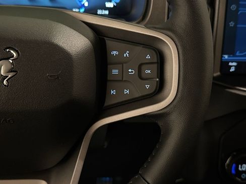 New 2025 Ford Bronco Badlands image 32