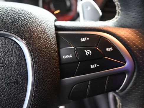 Used 2017 Dodge Challenger SRT Hellcat image 17